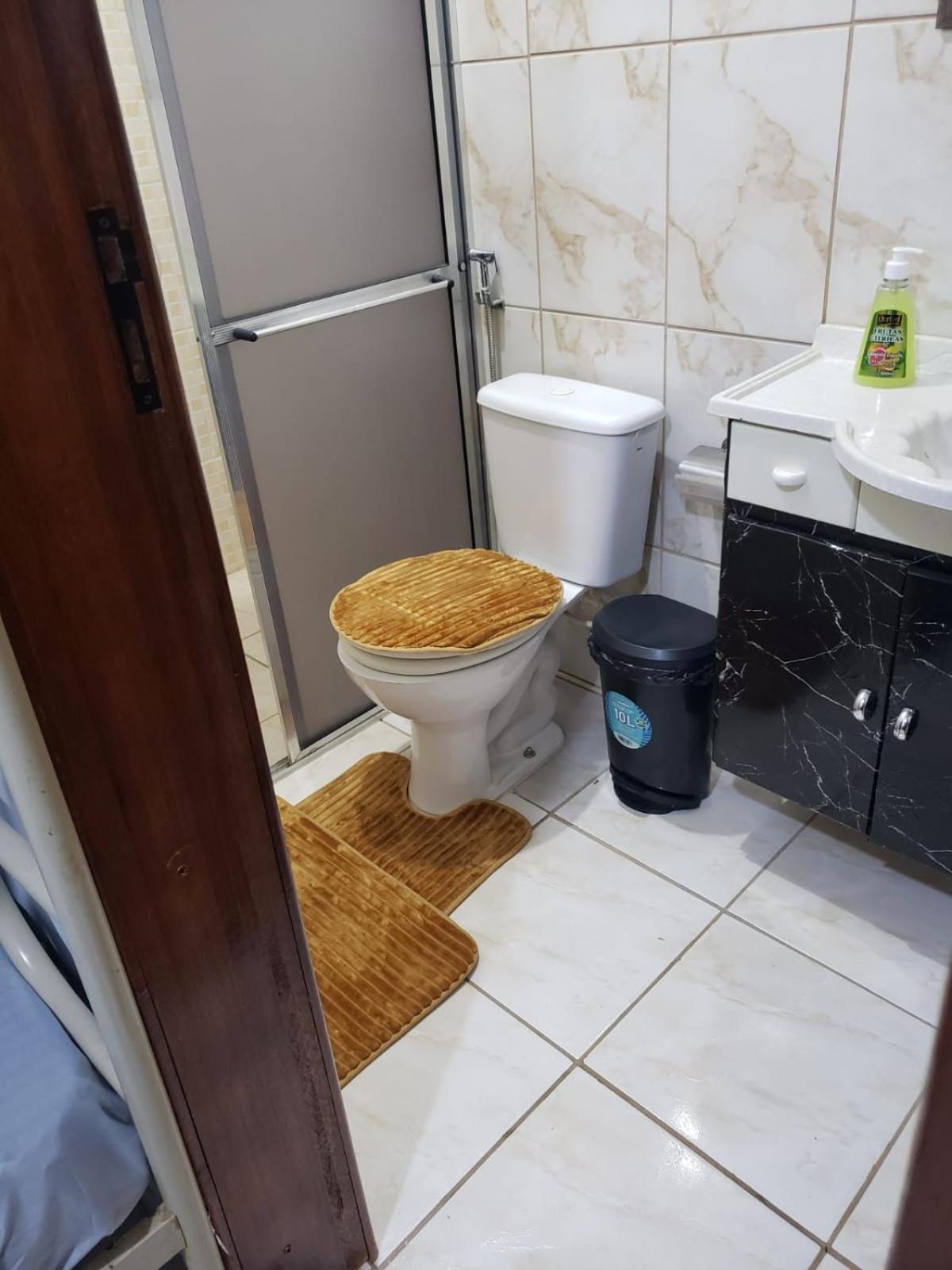 Вилла Chacara Charmosa Com Piscina, Campo De Futebol Гуаратингета Экстерьер фото
