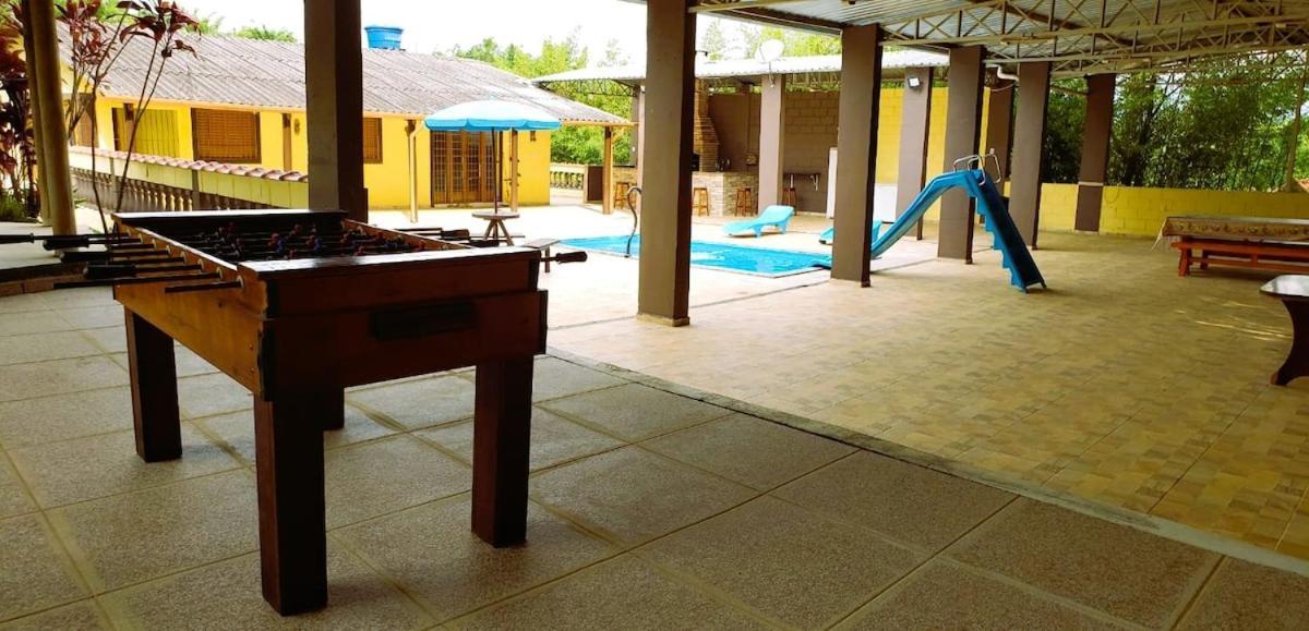 Вилла Chacara Charmosa Com Piscina, Campo De Futebol Гуаратингета Экстерьер фото